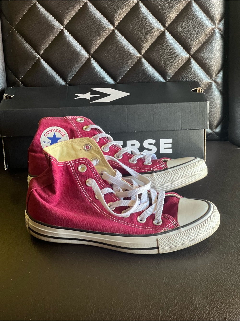 Converse High Top Sneakers in Burgundy Red and White Size 6